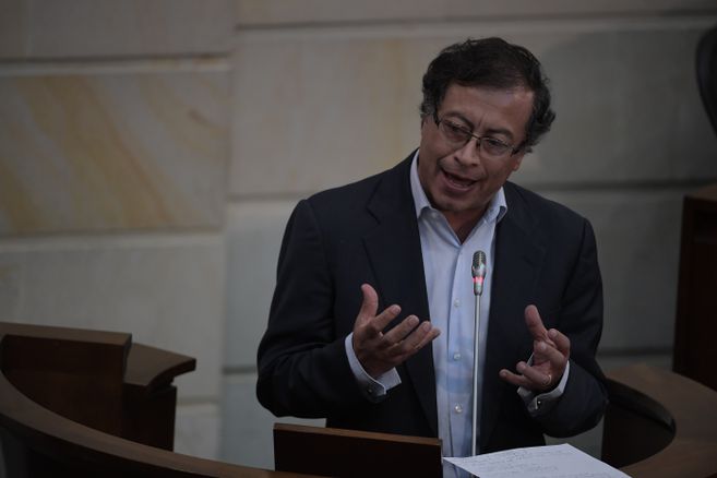 senador Gustavo Petro