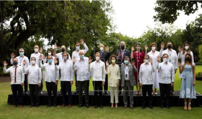 Fotografía oficial de la I Reunión de Ministras y Ministros de Relaciones Exteriores Iberoamericanos