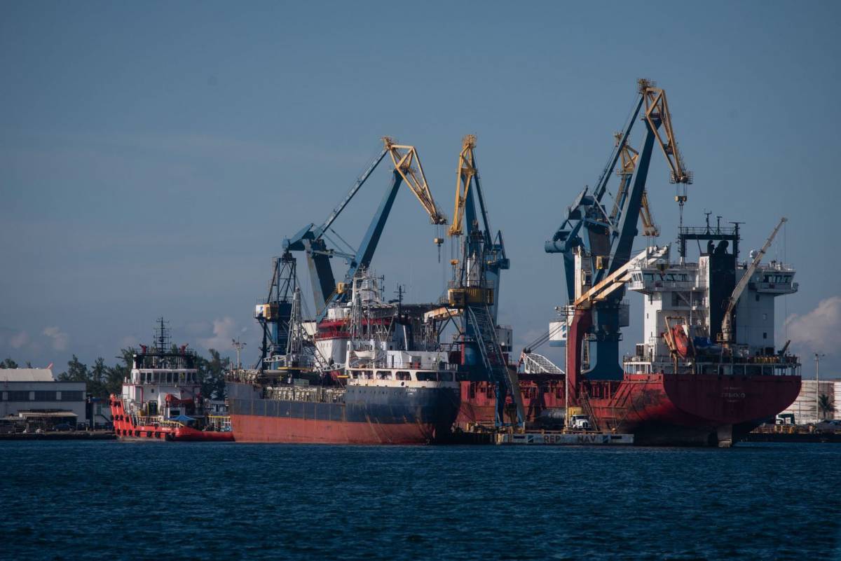 Varias embarcaciones en el Puerto de Veracruz