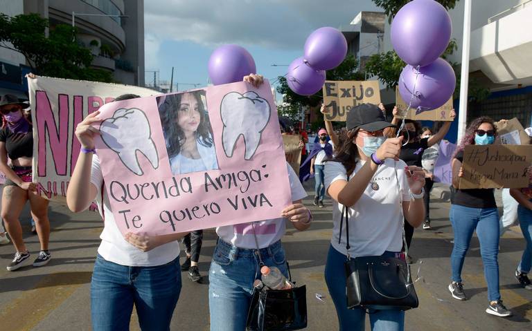 Mujeres en manifestaci&oacute;n