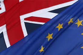 Bandera de Reino Unido y de la Unión Europea