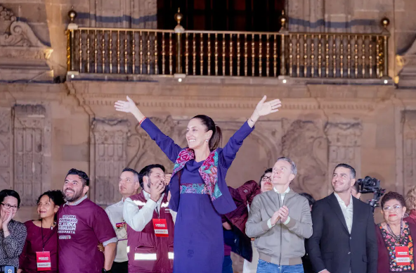 Claudia Sheinbaum en la ceremonia de traspaso de poderes.